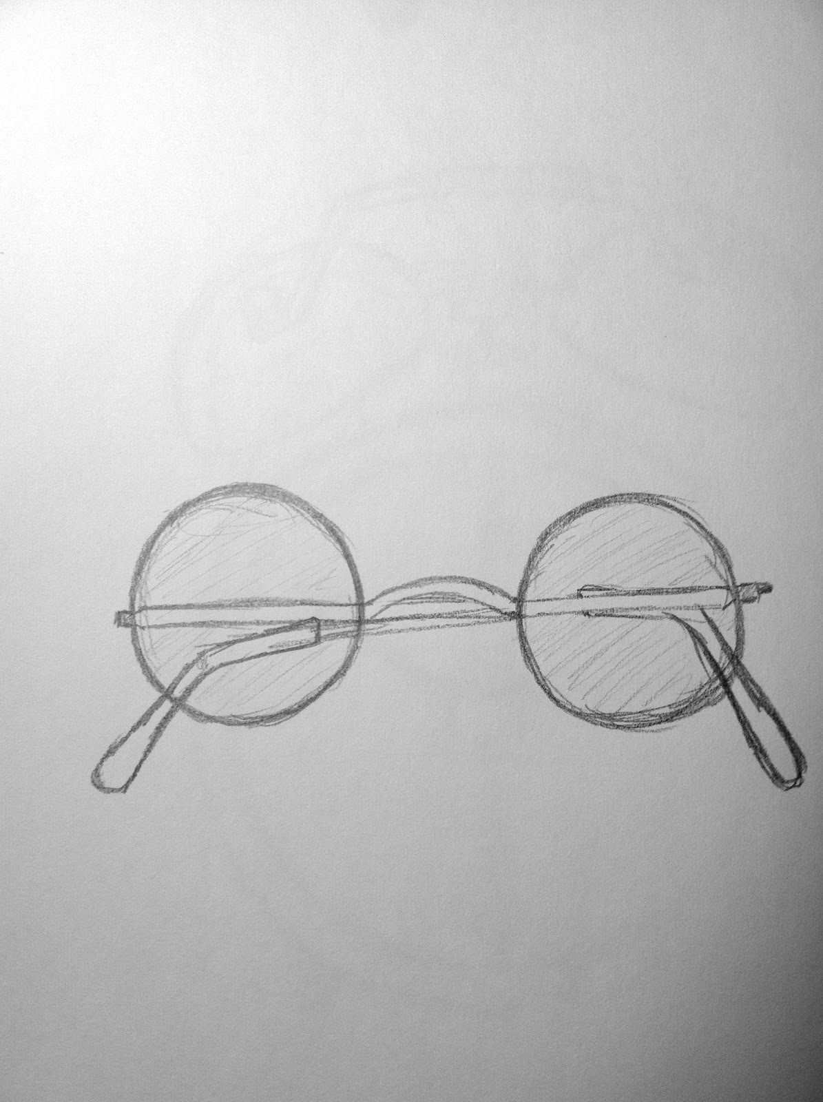 Рисунок очков карандашом. Очки карандашом. Круглые очки карандашом. Нарисовать очки карандашом. Очки срисовать.