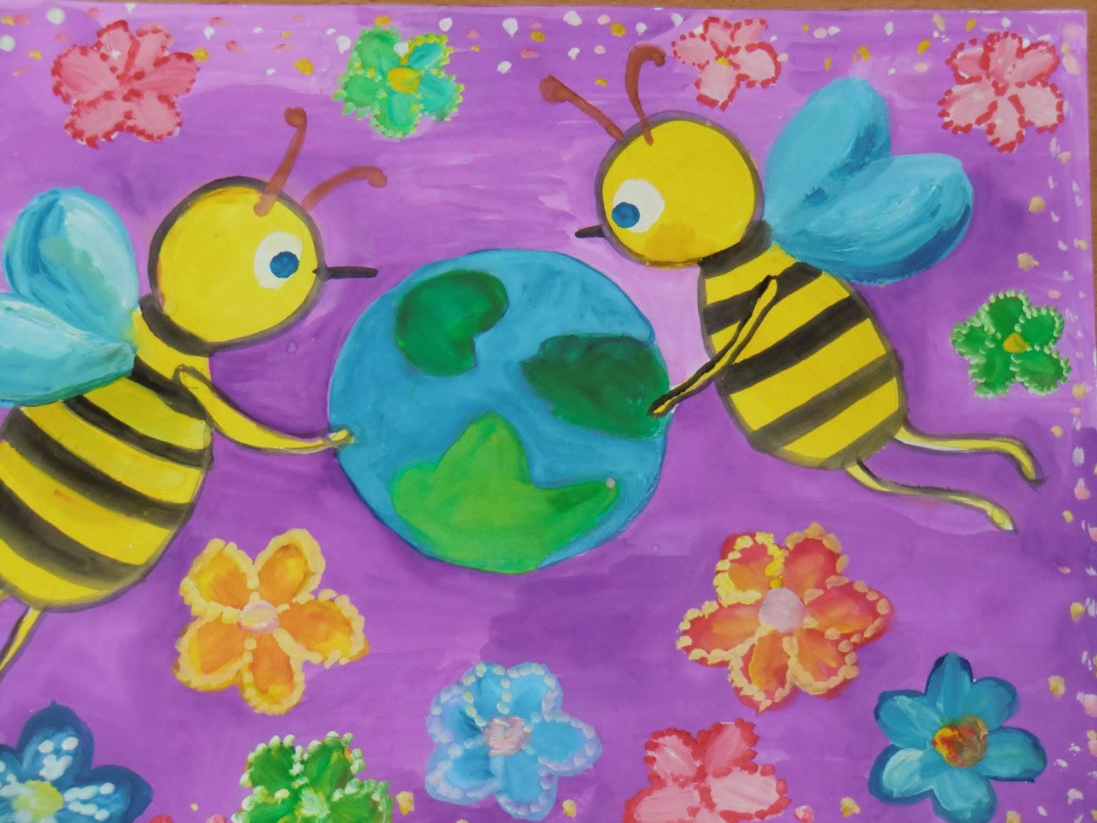 Тема в саду насекомые. Рисование насекомых в детском саду. Детский рисунок. Пчела рисунок. Рисование на тему насекомые в дет.