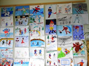 Выставка рисунков на тему спорт